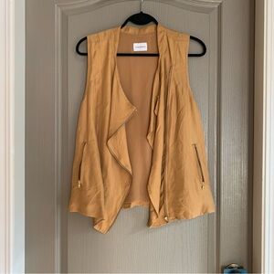 Club Monaco Mustard Drape Front Zip Vest – Workwear Chic Size M